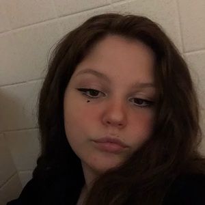 Meet your Posher, Cassie